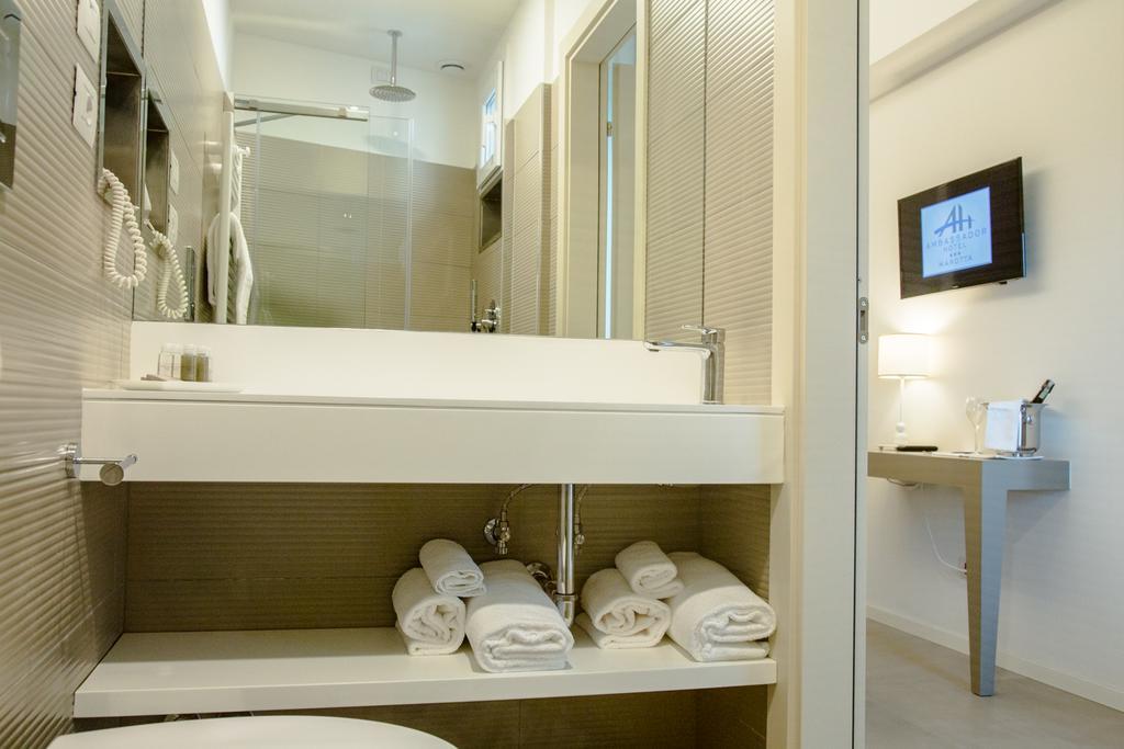 Hotel Ambassador Marotta Ngoại thất bức ảnh